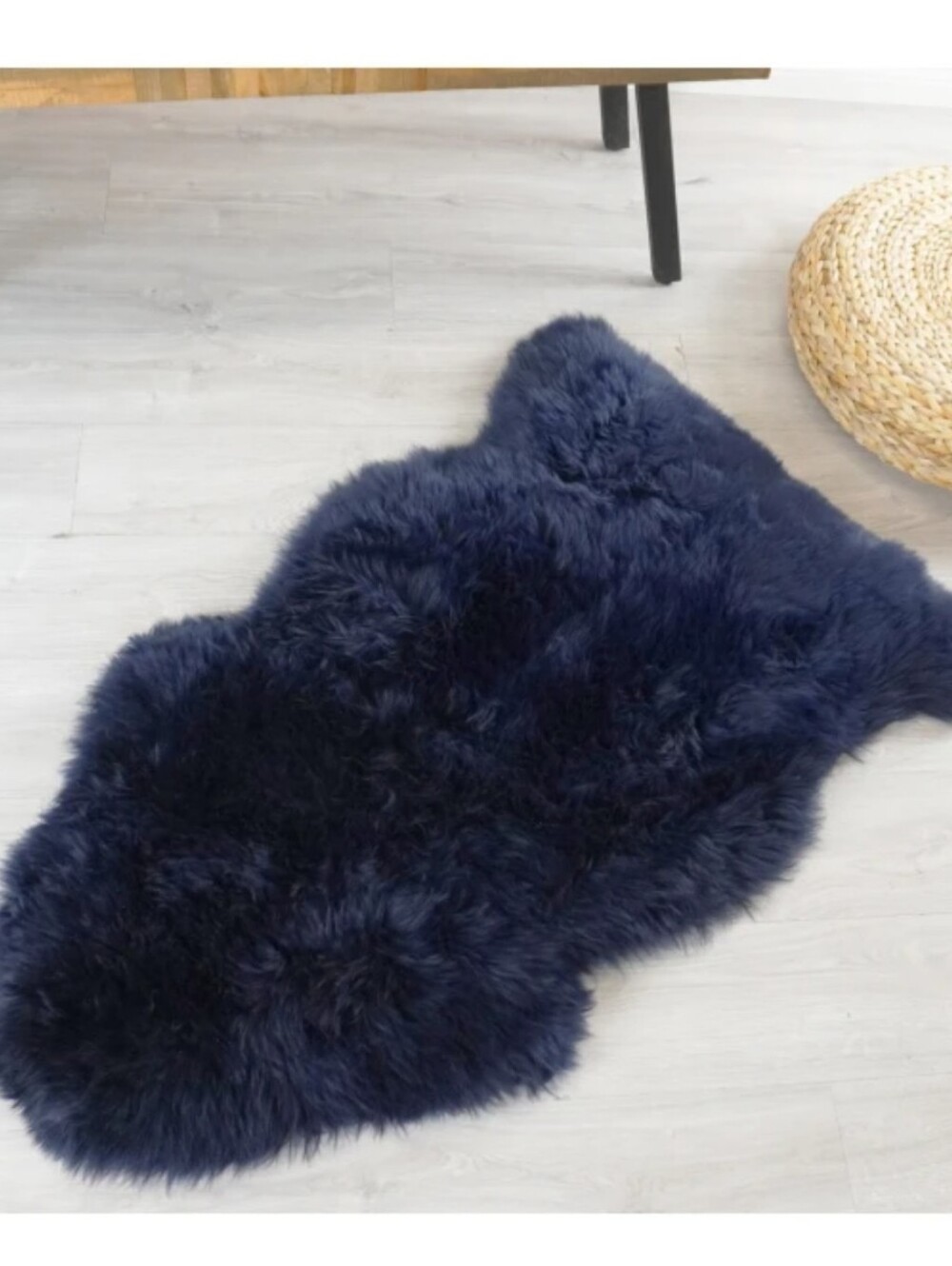 Real Sheepskin Rug In Deep Blue Color - Picture 1 of 4
